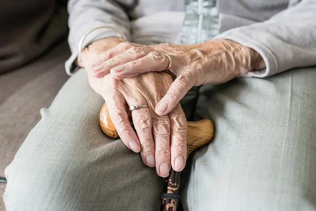 elderly-person-640x480-84195729.jpeg