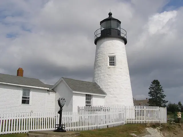 Insurance, Maine