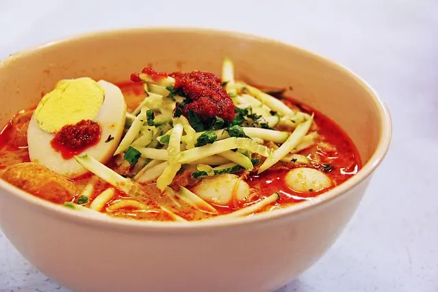 local-food-640x480-96520972.jpeg