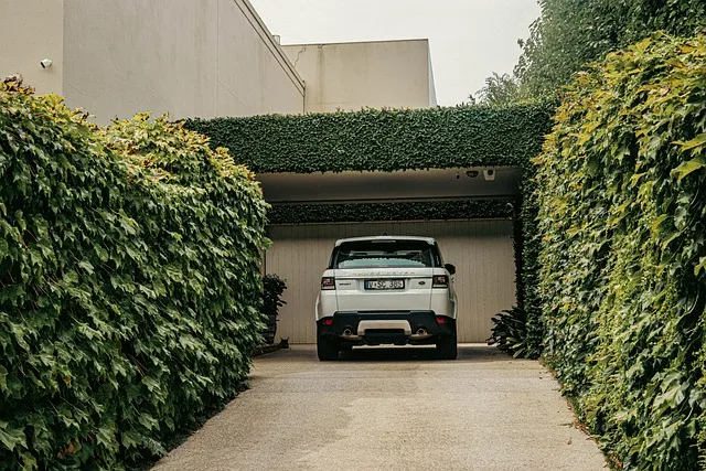 Transform Your Garage: Free Resurfacing Estimate & Tips